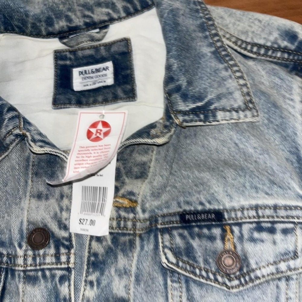 Pull & Bear Mens Denim Jacket Retro Cotton Light Wash Blue Eur Sz Sm - Picture 2 of 8